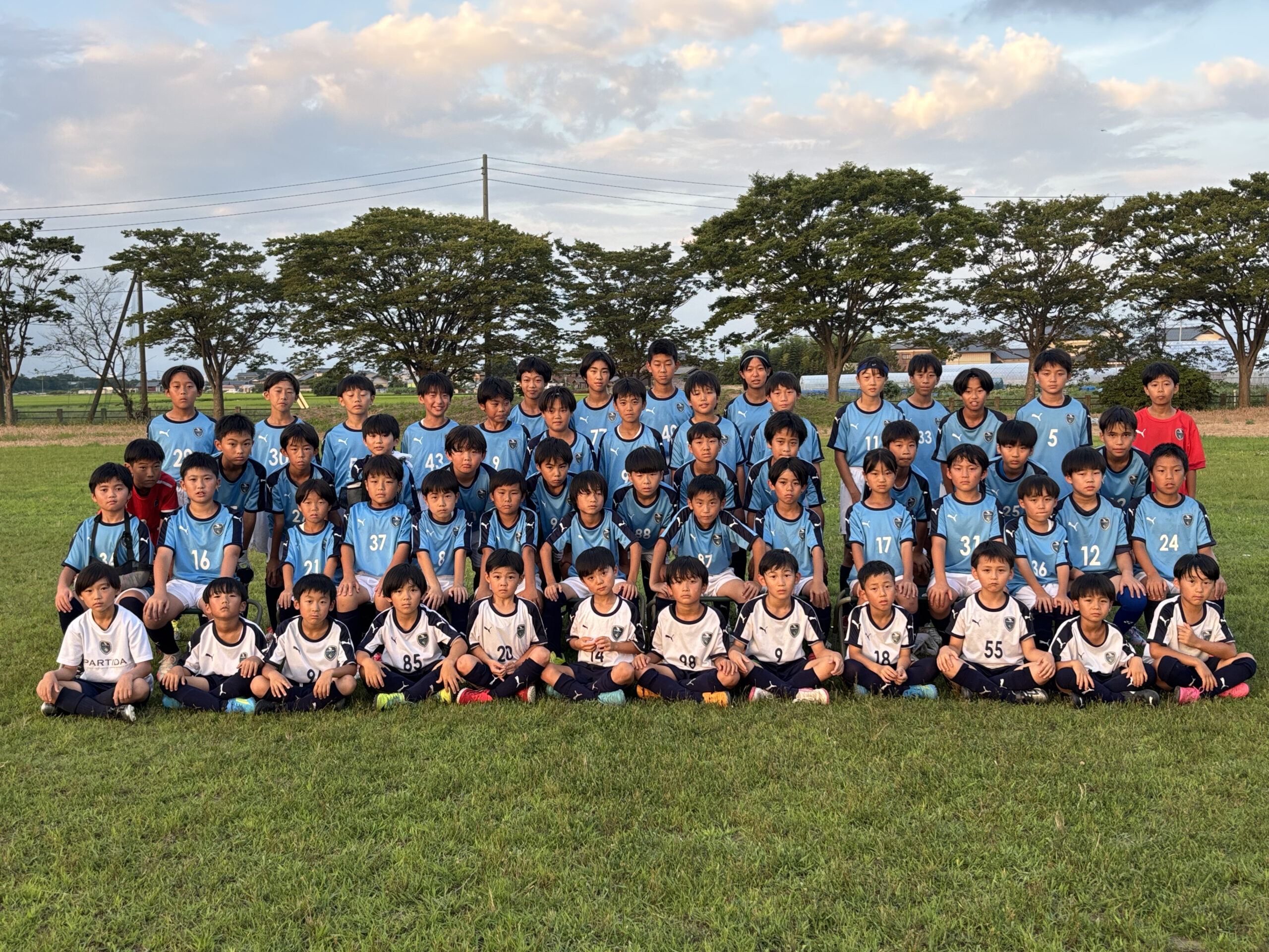 写真:選手と保護者の笑顔